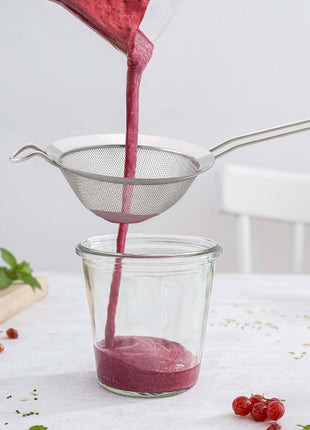 HIC Kitchen 5-inch mesh strainer handle detail