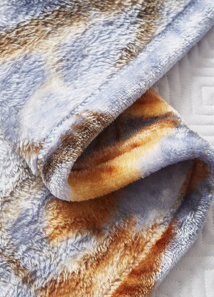 Whitetail Buck Deer Faux Fur Plush Throw Blanket