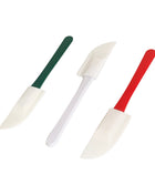 Mini spatula set for scraping jars and frosting cupcakes.